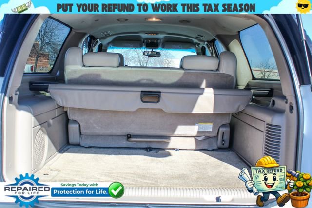 Used 2003 Chevrolet Suburban 2500 LT w/ LT Preferred Equipment Group image 10