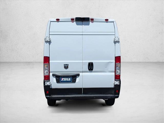 Used 2019 RAM ProMaster 2500 w/ Premium Appearance Group FWD image 7