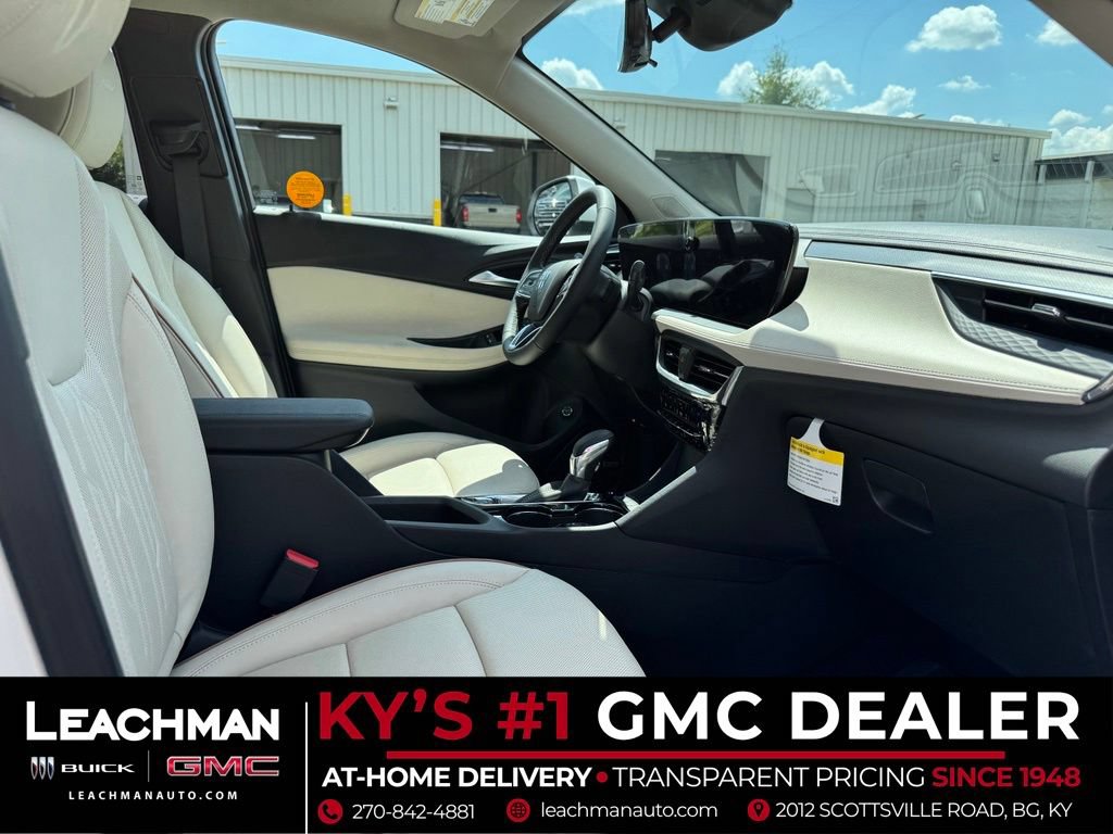 New 2026 Buick Encore GX Avenir w/ Avenir Technology Package FWD image 28