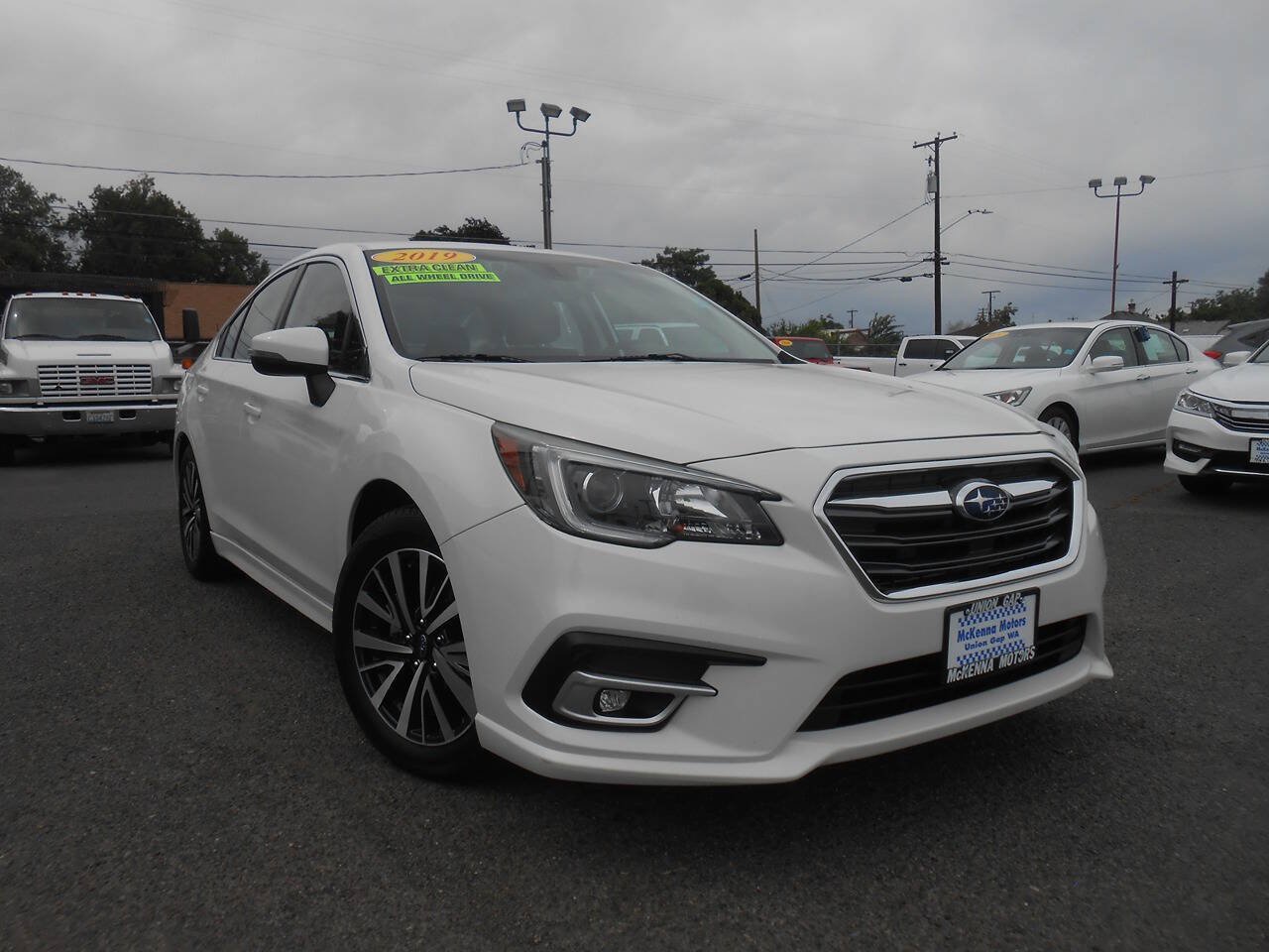 Used 2019 Subaru Legacy 2.5i Premium AWD/4WD image 1
