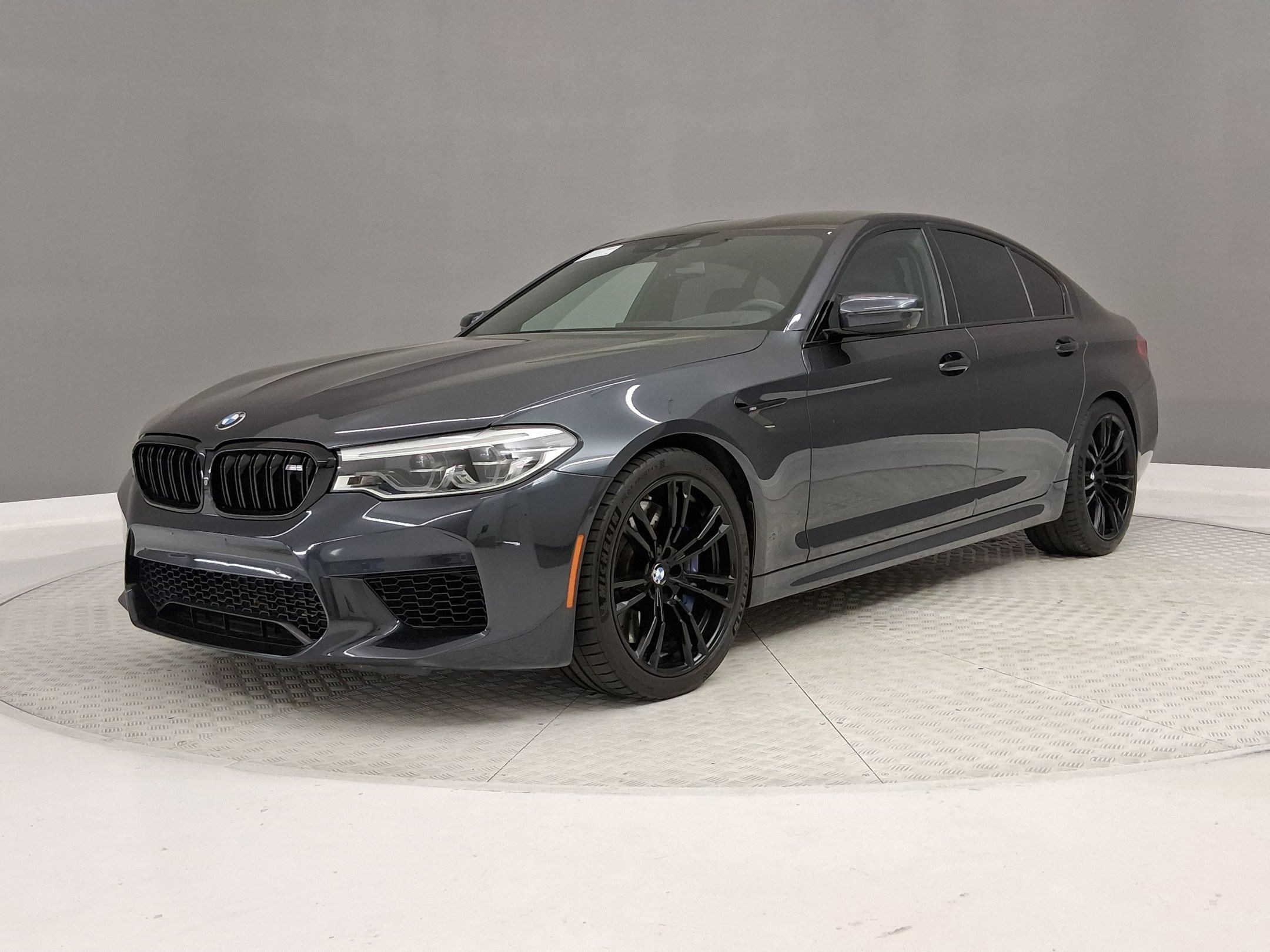 Used 2019 BMW M5 w/ Executive Package image 39