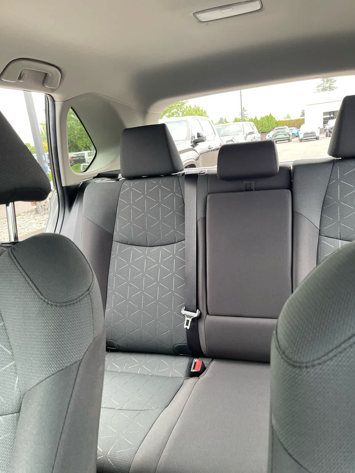 Used 2023 Toyota RAV4 XLE AWD/4WD image 51