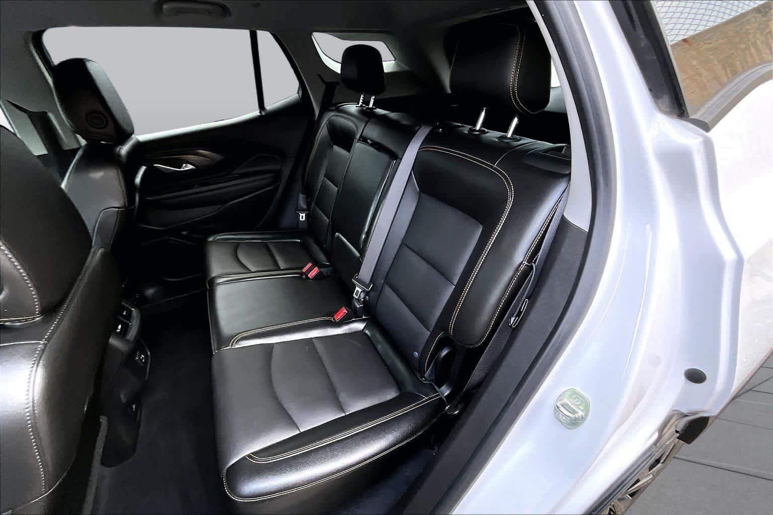 Used 2021 GMC Terrain SLT w/ Elevation Edition FWD image 21