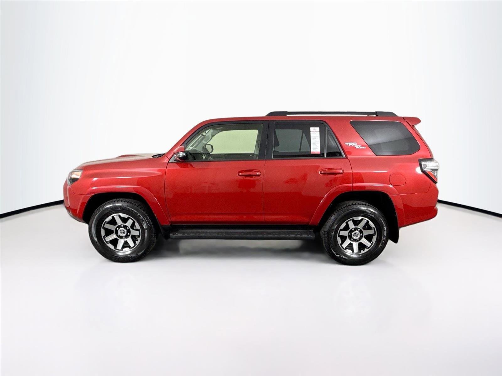 Certified 2024 Toyota 4Runner TRD Off-Road Premium AWD/4WD image 14