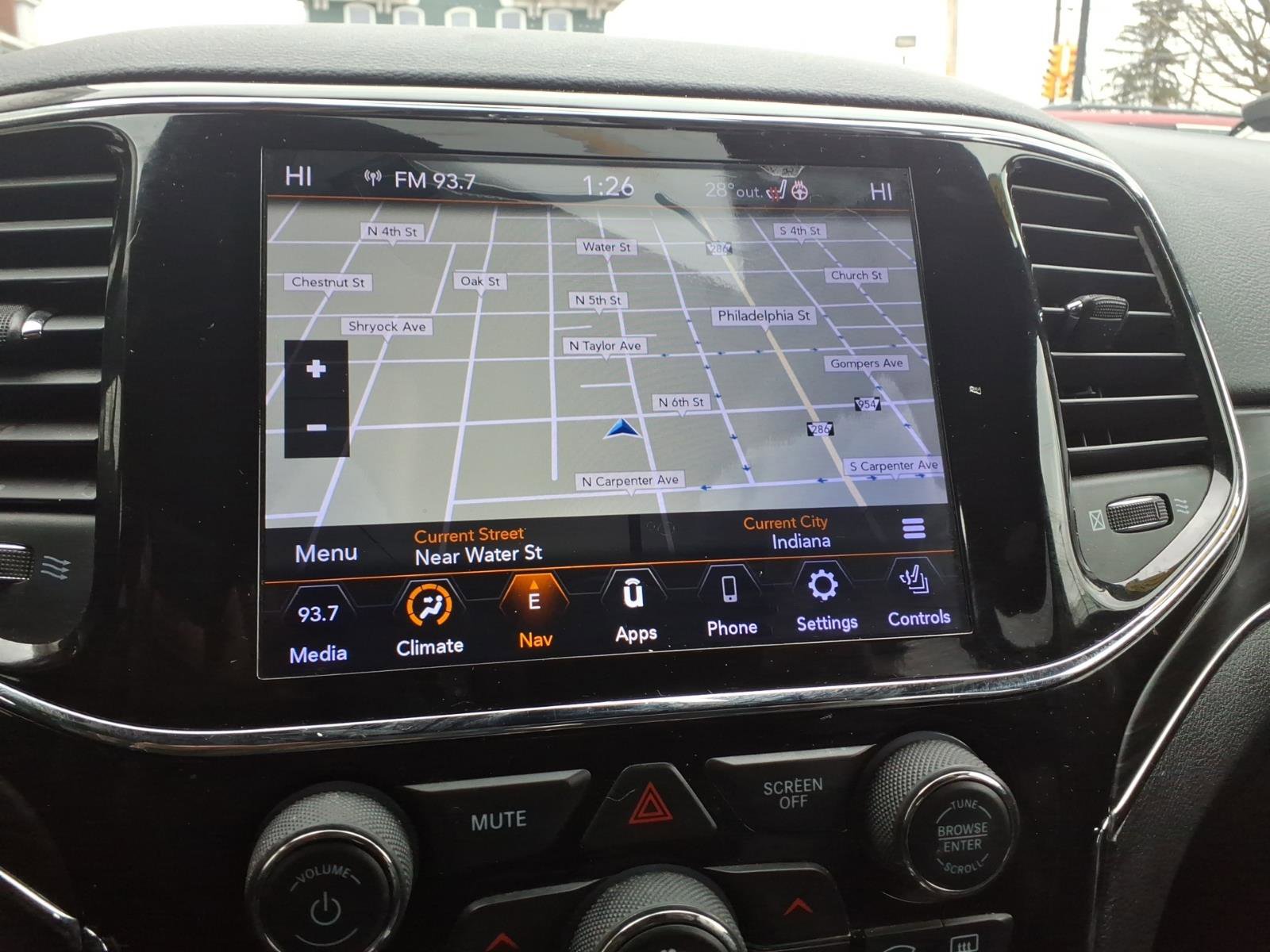 Used 2020 Jeep Grand Cherokee Limited image 27