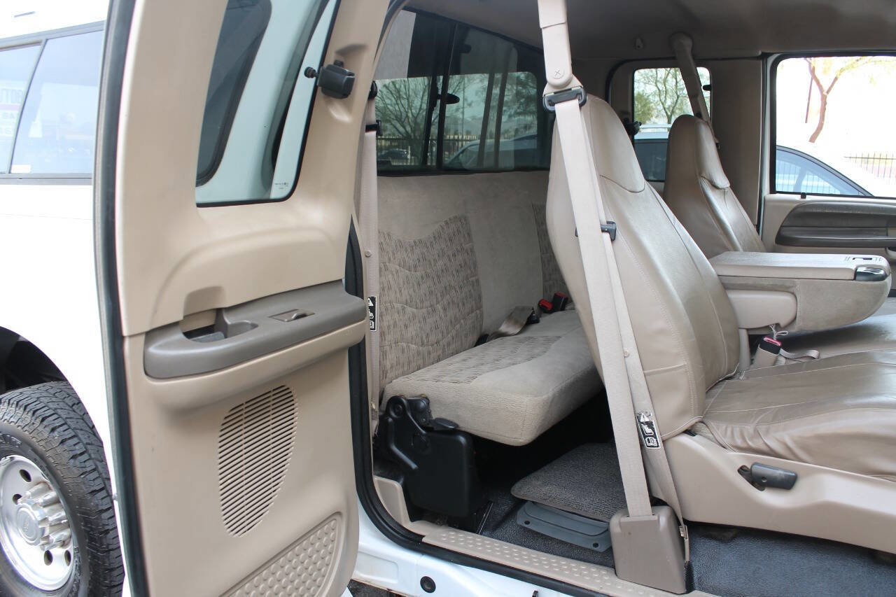 Used 2000 Ford F250 XLT image 33