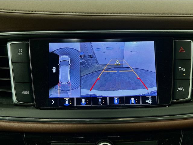 Used 2020 Buick Enclave Avenir w/ Avenir Technology Package image 14