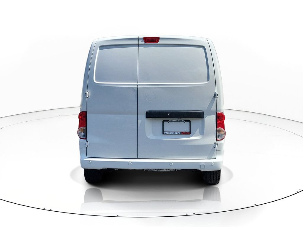 Certified 2021 Nissan NV200 SV FWD image 5