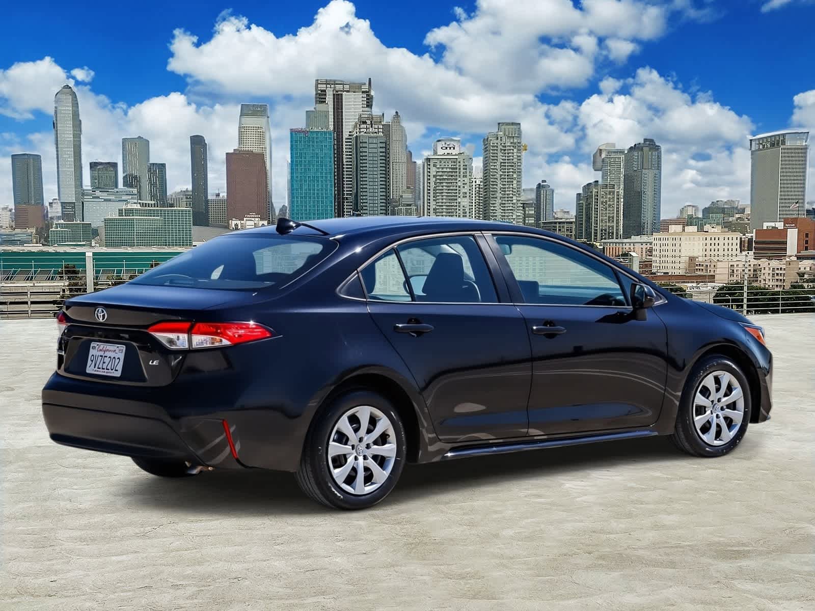 Used 2026 Toyota Corolla LE FWD image 4