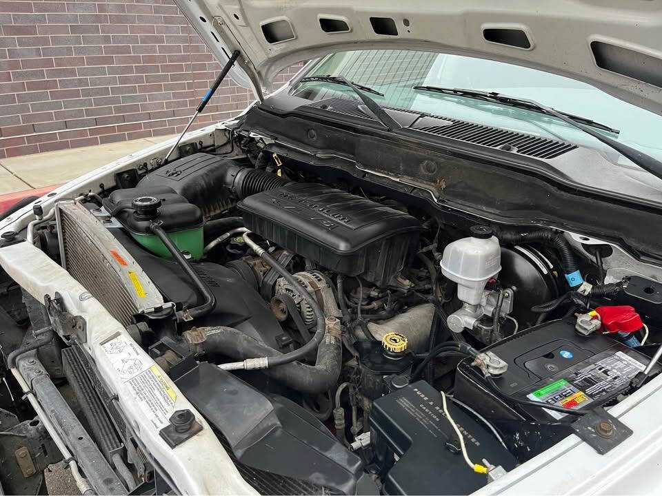 Used 2002 Dodge Ram 1500 Truck 2WD Quad Cab image 5