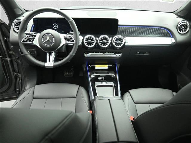 New 2026 Mercedes-Benz GLB 250 4MATIC image 21