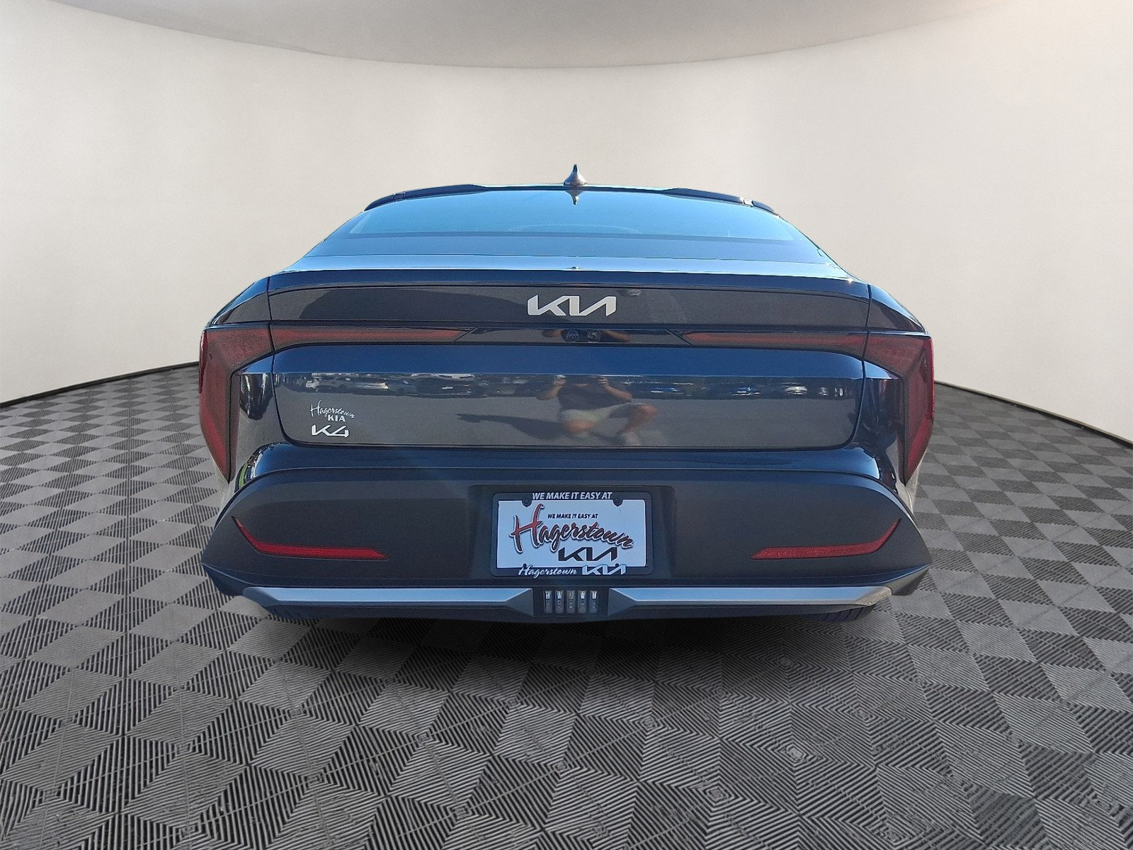Certified 2025 Kia K4 FWD image 5