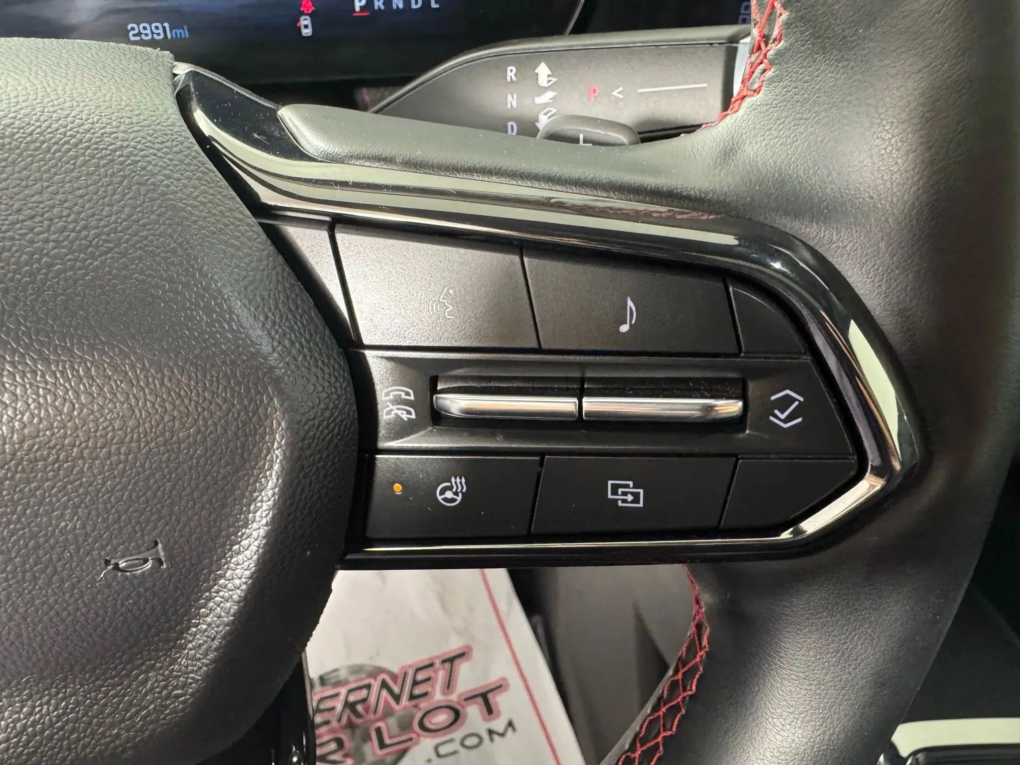 Used 2026 Chevrolet Equinox RS w/ Convenience Package III image 16