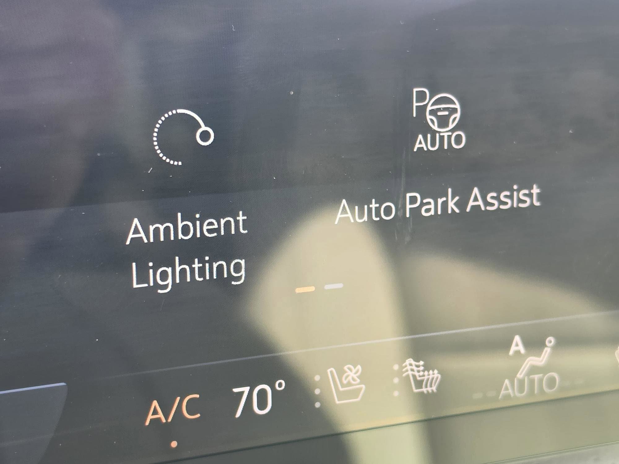 Used 2026 Buick Enclave Avenir w/ Super Cruise Package AWD/4WD image 24