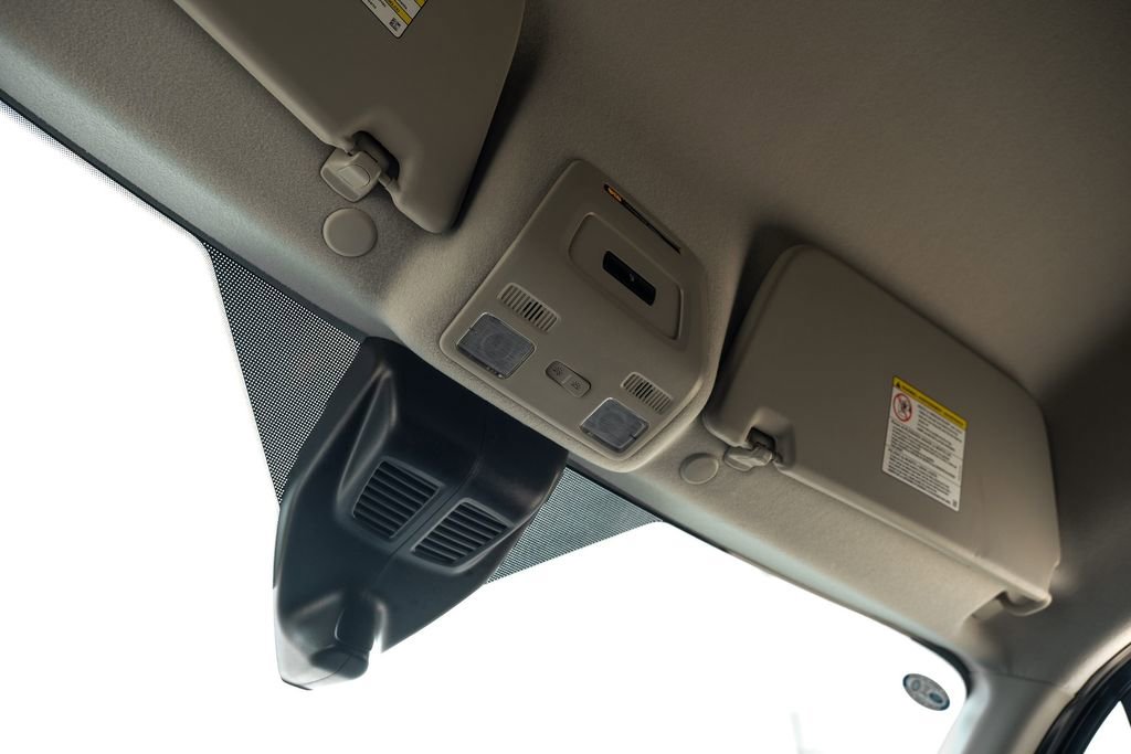 Used 2024 Ford Transit 250 148 Medium Roof RWD image 26