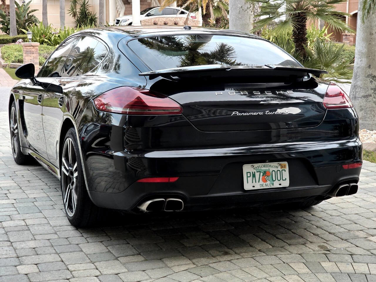 Used 2014 Porsche Panamera Turbo S w/ Exterior Package in Black image 37