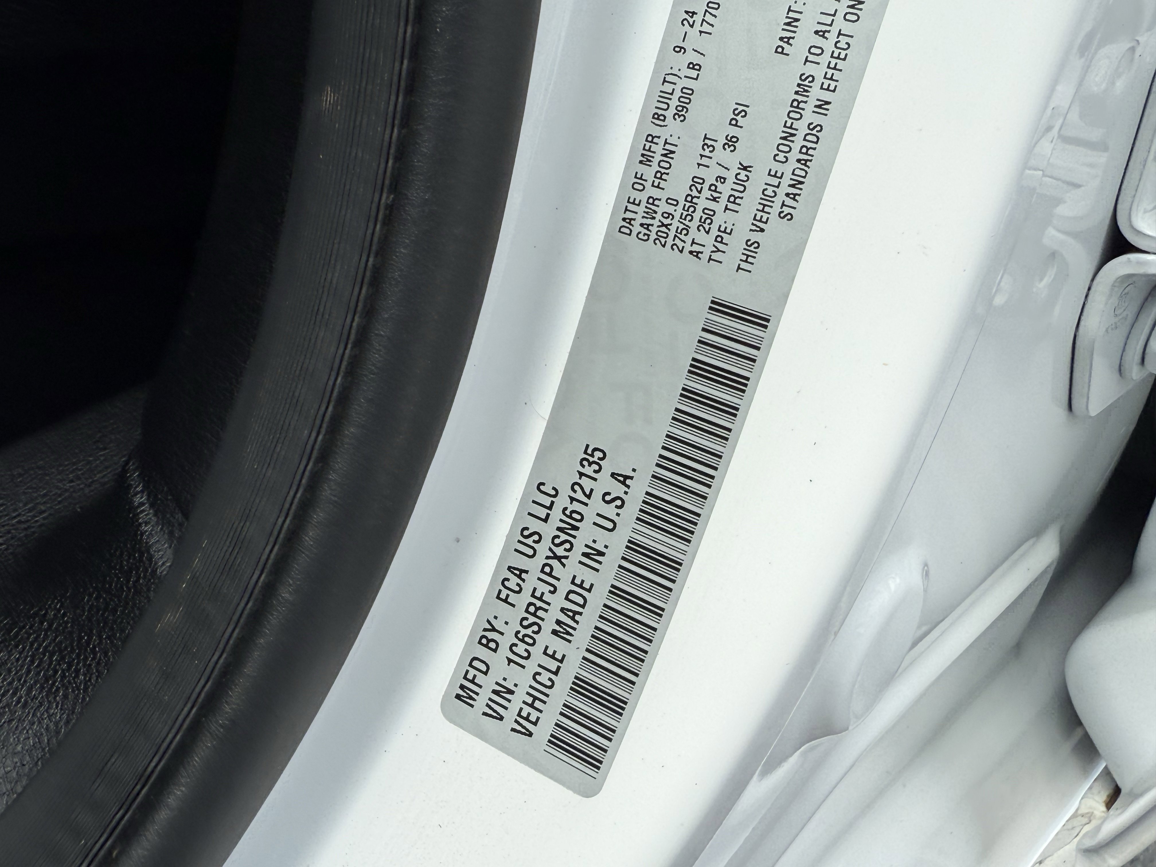Used 2025 RAM 1500 Laramie image 27