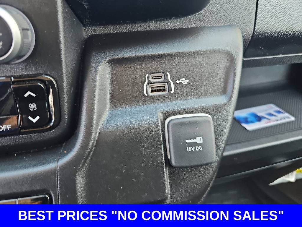 Used 2025 RAM ProMaster 2500 w/ U-Haul Equipment Group FWD image 24