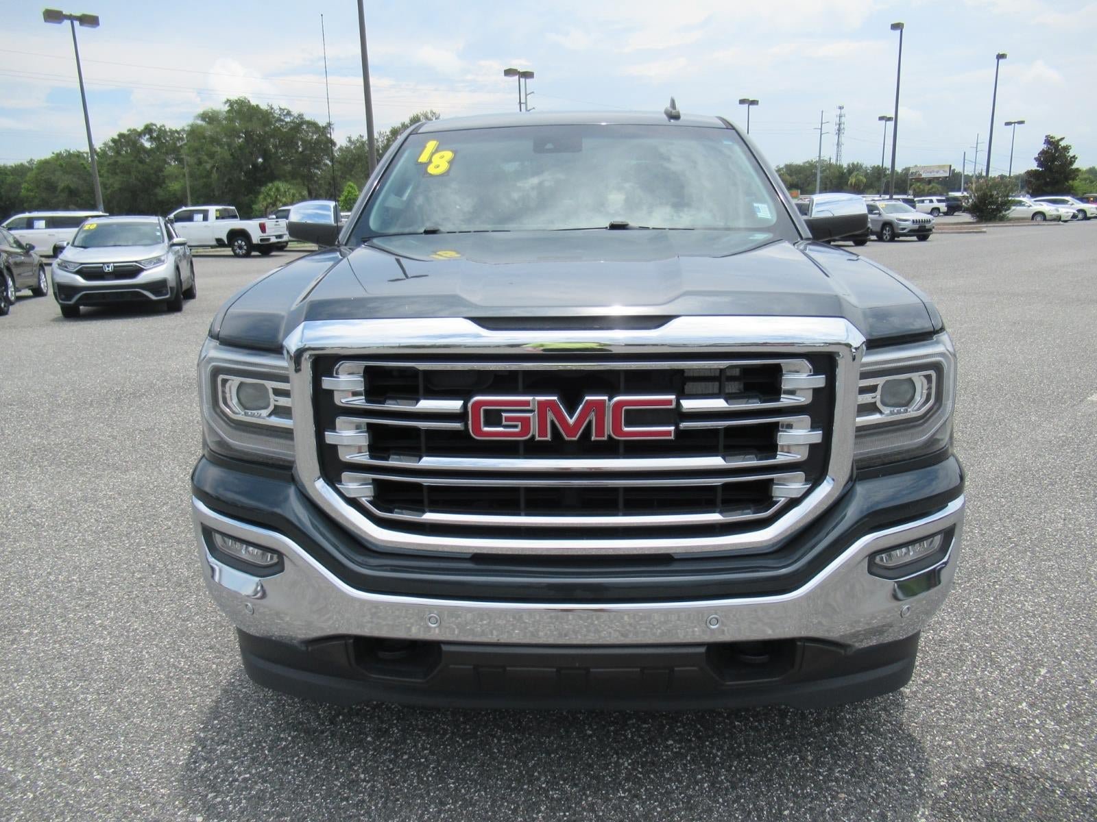 Used 2018 GMC Sierra 1500 SLT AWD/4WD image 3