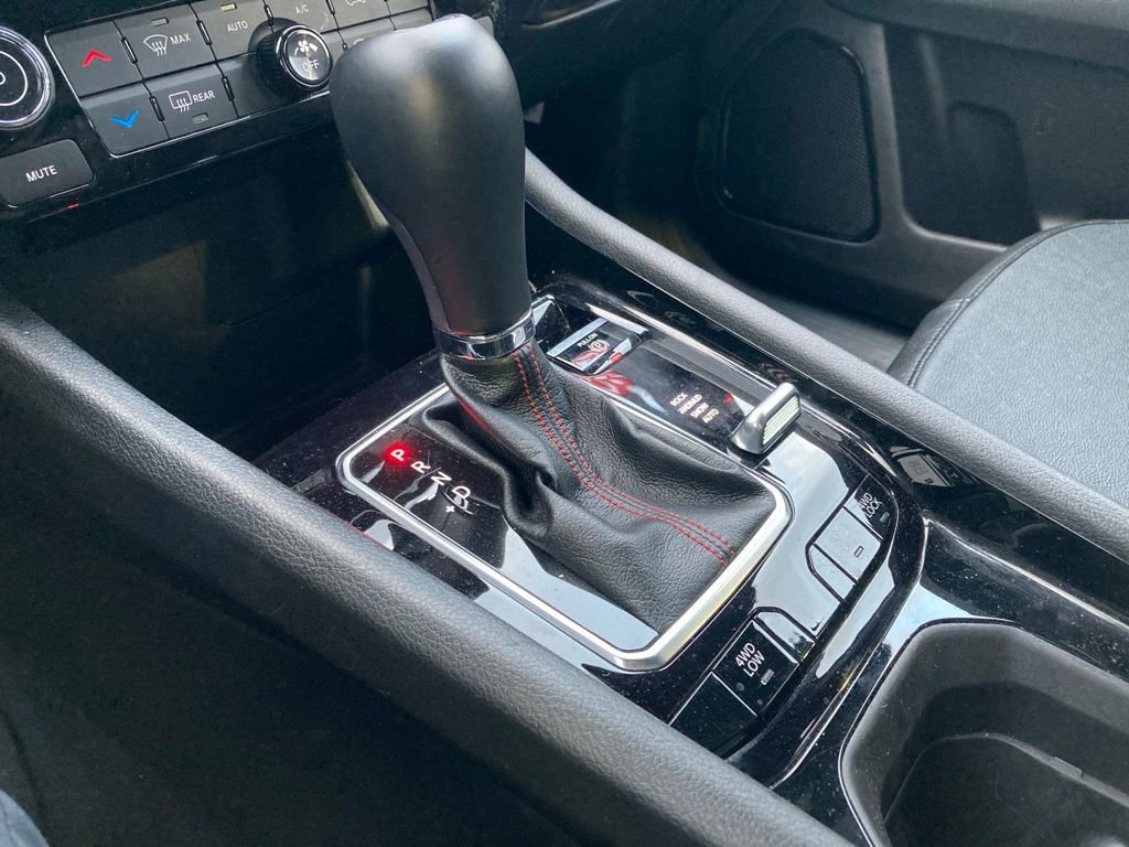 Used 2025 Jeep Compass Trailhawk w/ Trailer Tow Group image 26