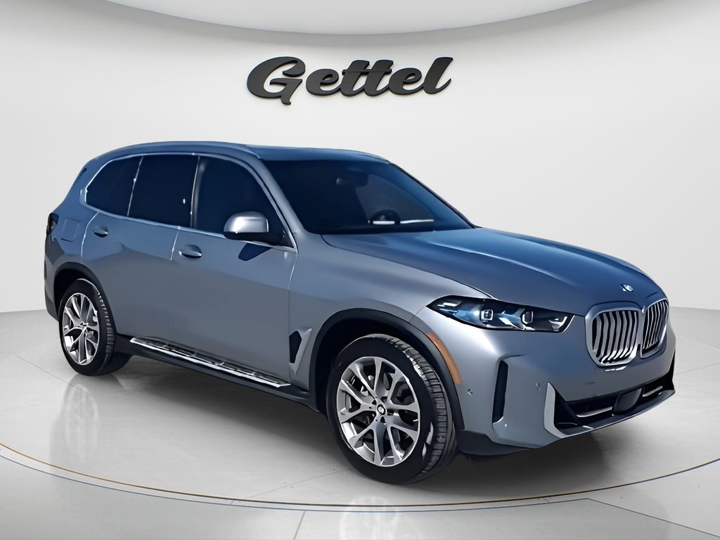 Used 2026 BMW X5 sDrive40i image 2