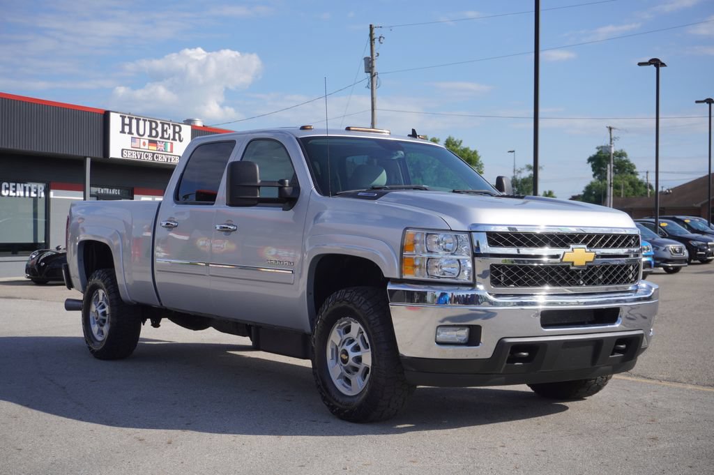 Used 2014 Chevrolet Silverado 3500 LT w/ Custom Sport Truck Package AWD/4WD image 9