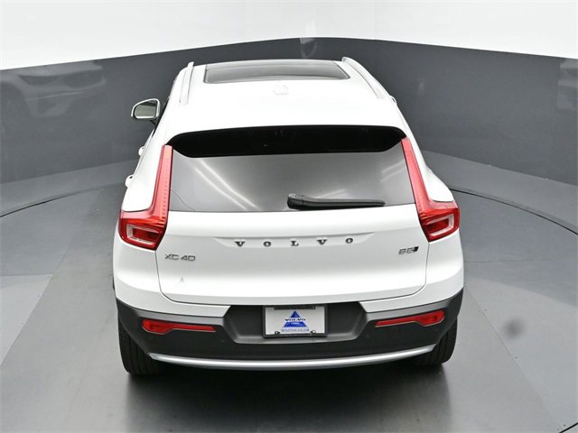 Used 2024 Volvo XC40 B5 Plus w/ Protection Package Premier image 45