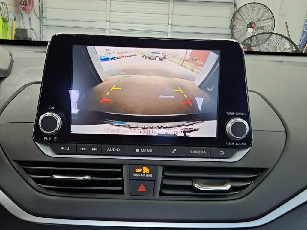 Used 2021 Nissan Altima 2.5 SV FWD image 16