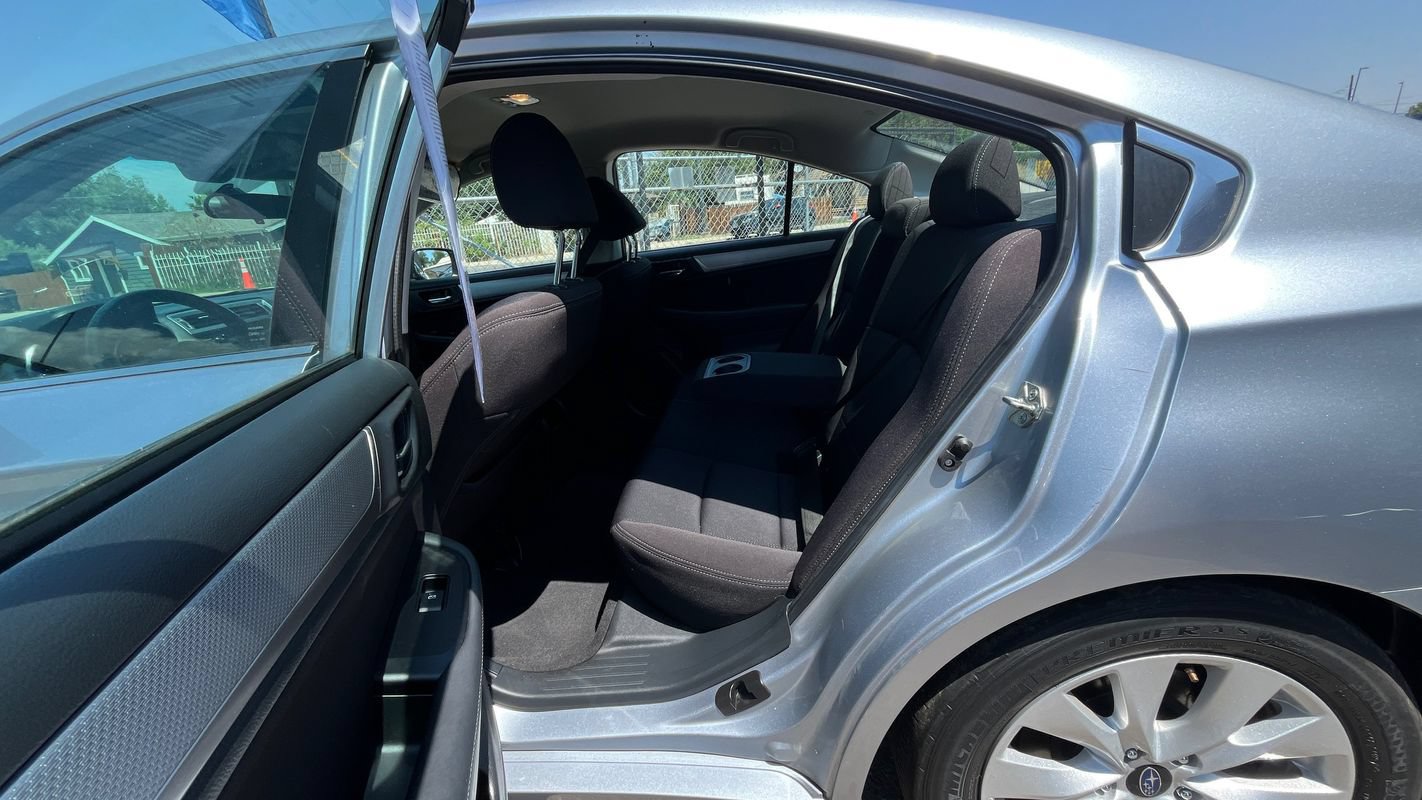 Used 2016 Subaru Legacy 2.5i Premium AWD/4WD image 19