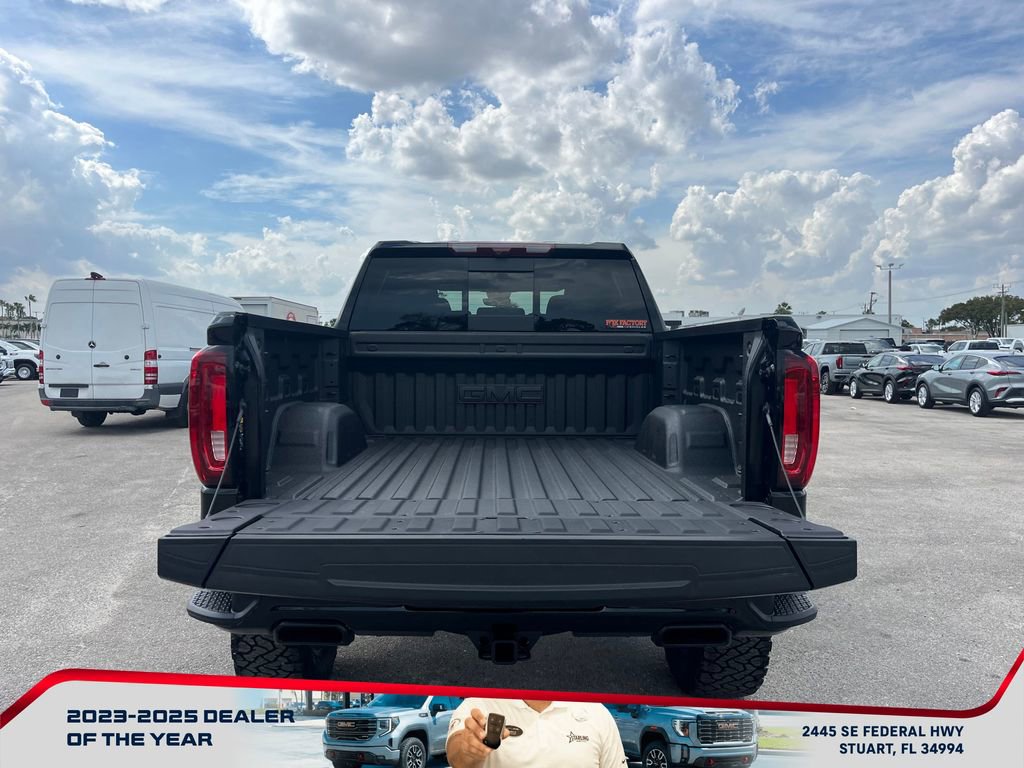 New 2026 GMC Sierra 1500 AT4 w/ AT4 Premium Package image 17