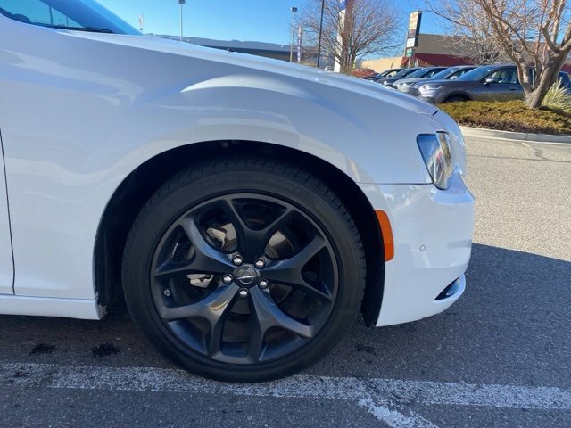 Used 2023 Chrysler 300 S w/ Comfort Group image 15