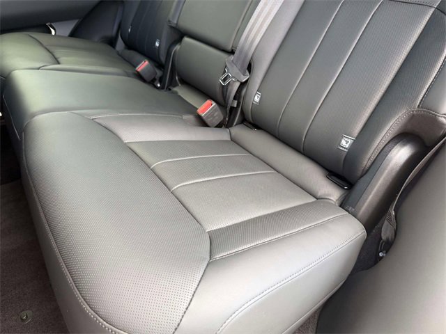 Used 2023 Land Rover Range Rover Sport SE Dynamic image 12