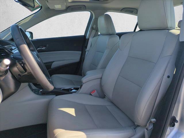 Used 2017 Acura ILX FWD image 16