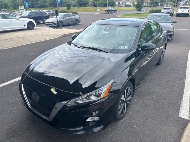 Used 2019 Nissan Altima 2.5 SV FWD image 2