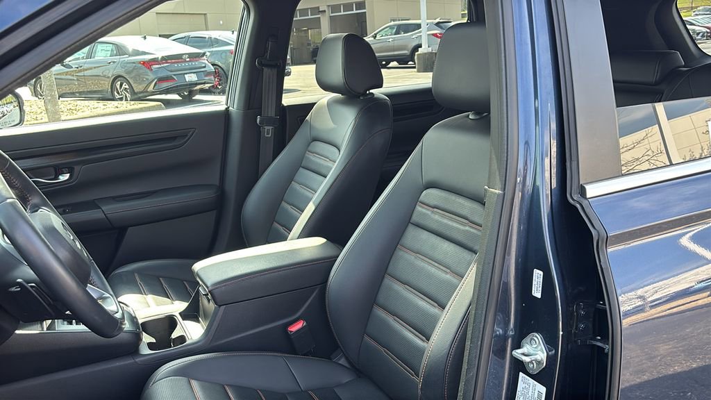 Used 2025 Honda CR-V Sport-L image 10