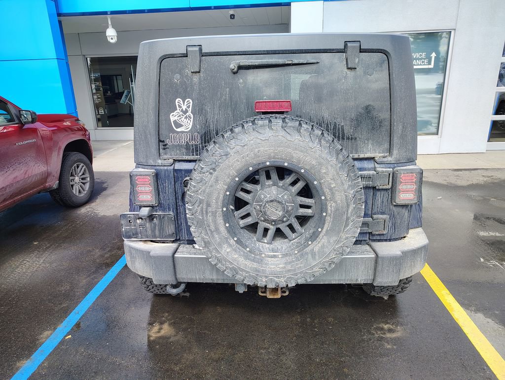 Used 2013 Jeep Wrangler Unlimited Sport image 5