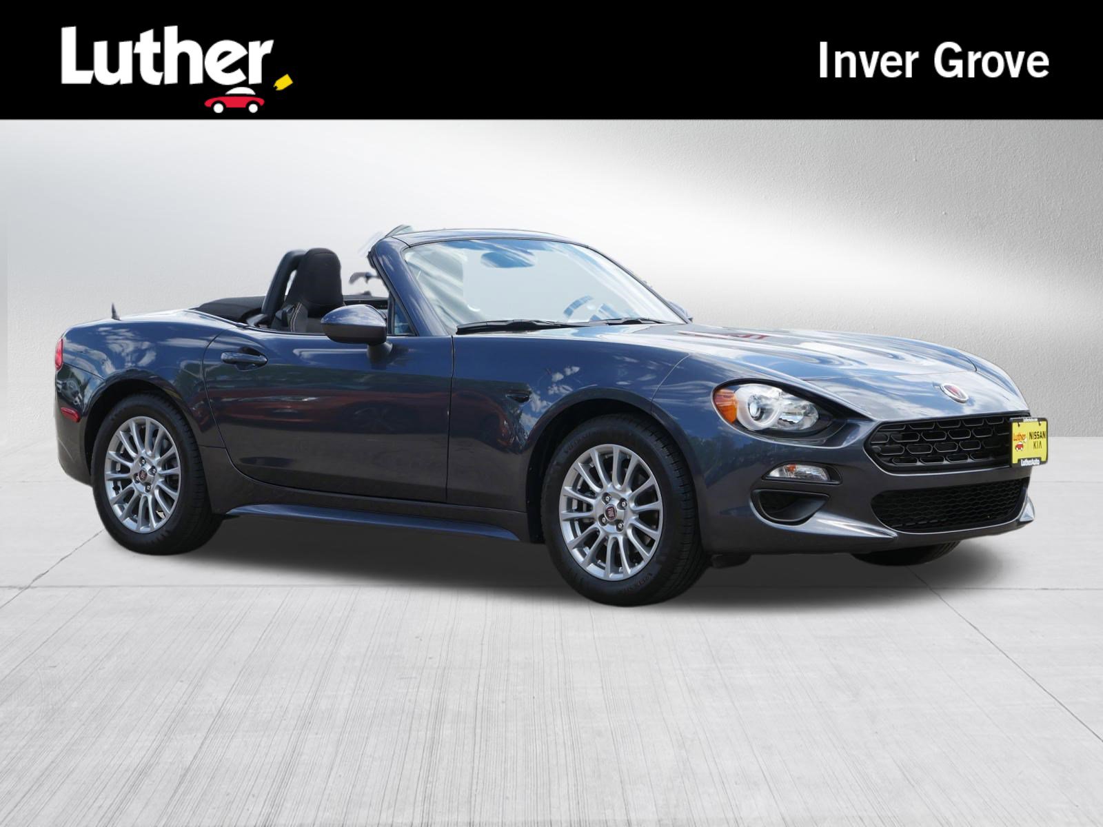 Used 2017 FIAT 124 Spider Classica RWD video 1