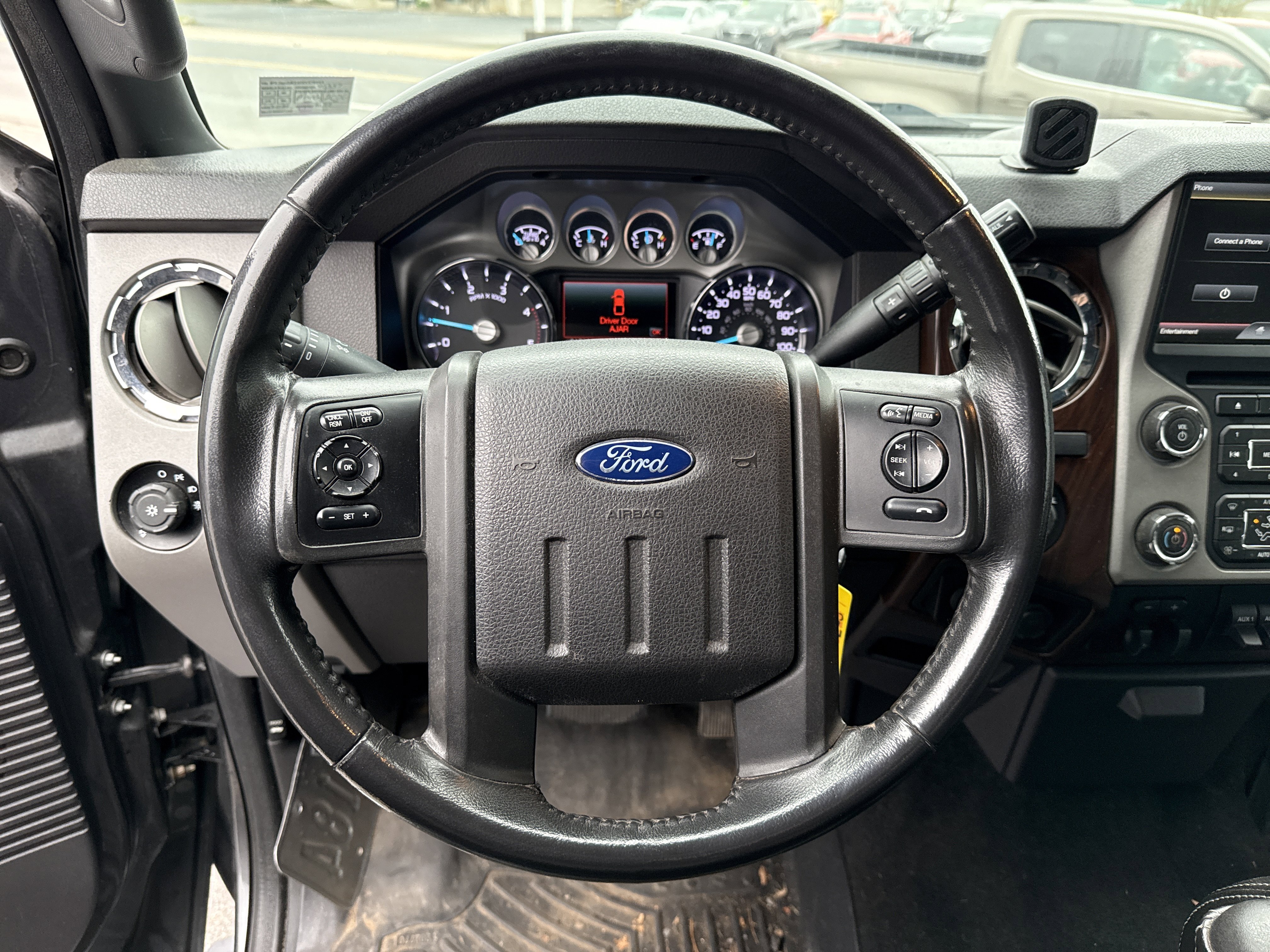 Used 2015 Ford F250 Lariat w/ Chrome Package image 17