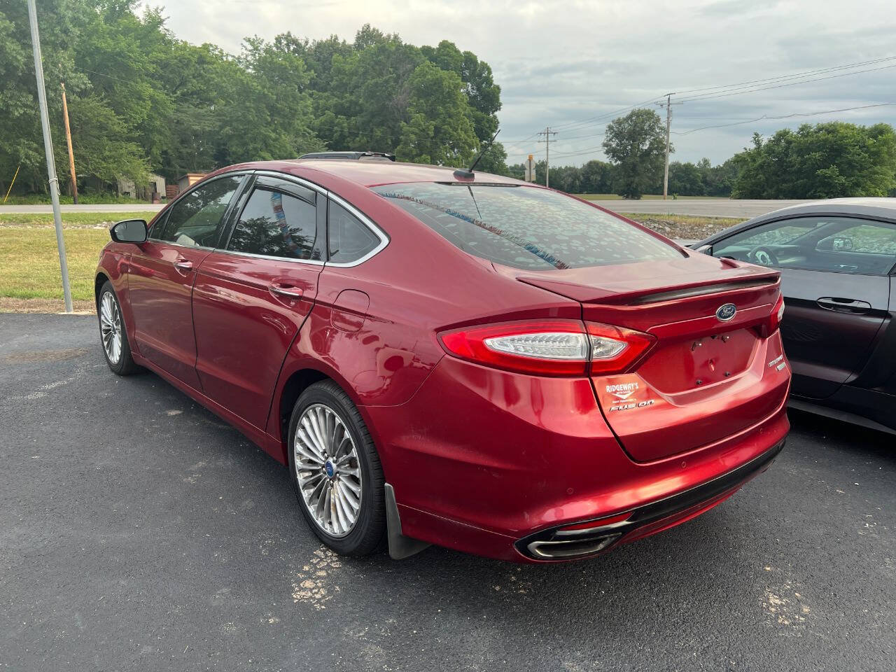 Used 2013 Ford Fusion Titanium FWD image 3