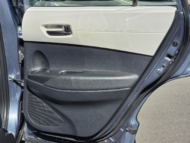 Used 2025 Toyota Corolla Cross L FWD image 16