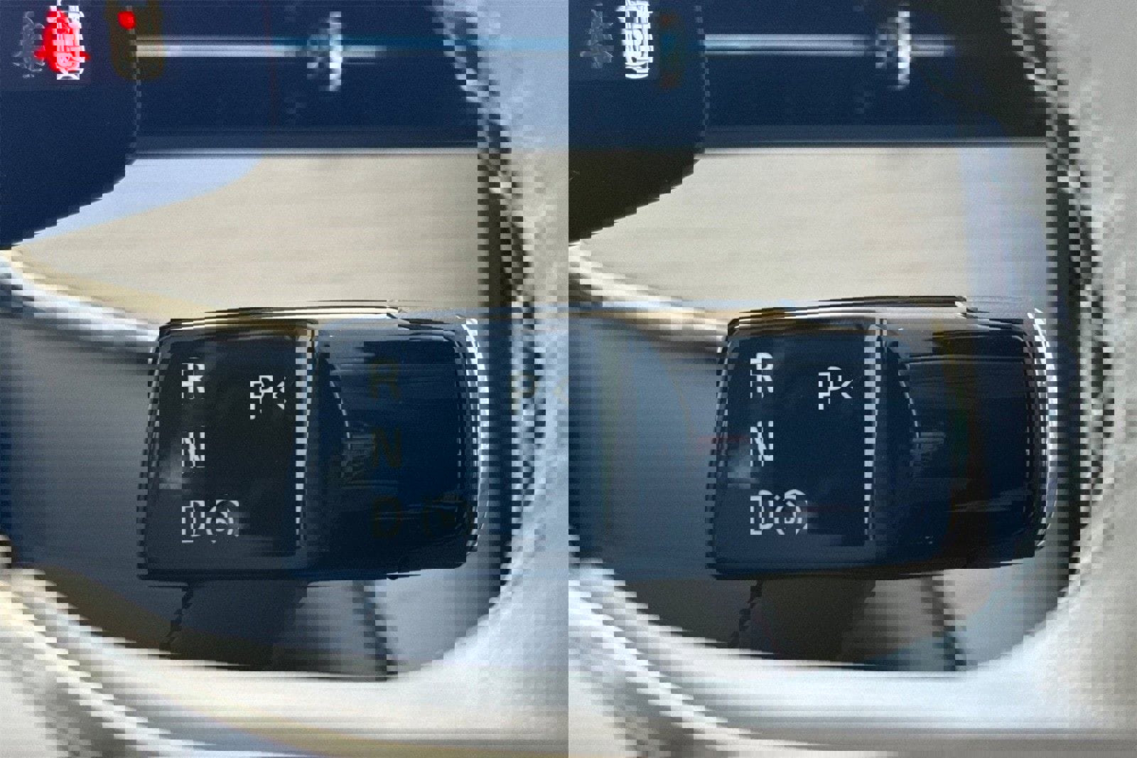 New 2025 Volvo EX90 Plus w/ Protection Package Premier image 22