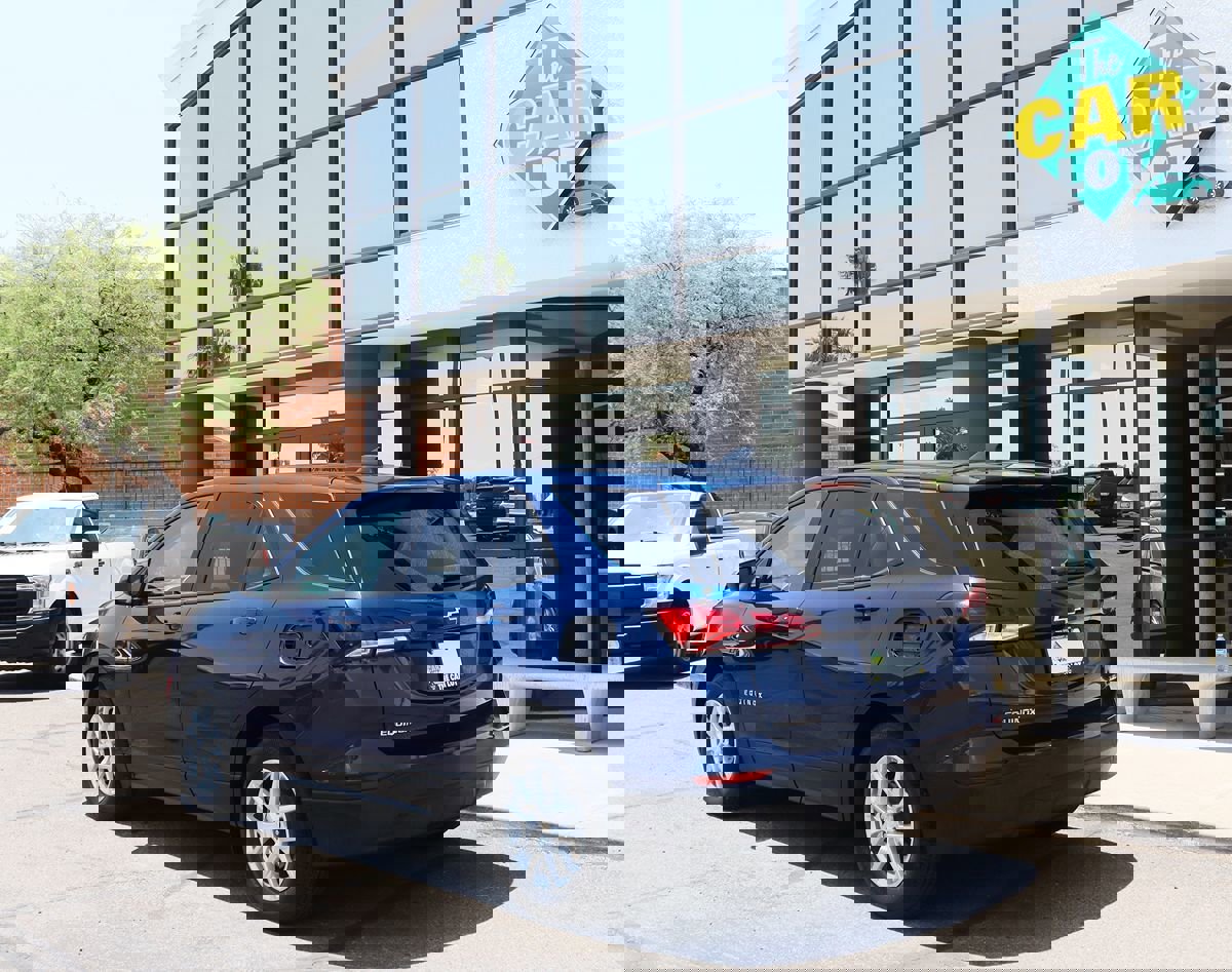 Used 2022 Chevrolet Equinox LS w/ LS Convenience Package image 9