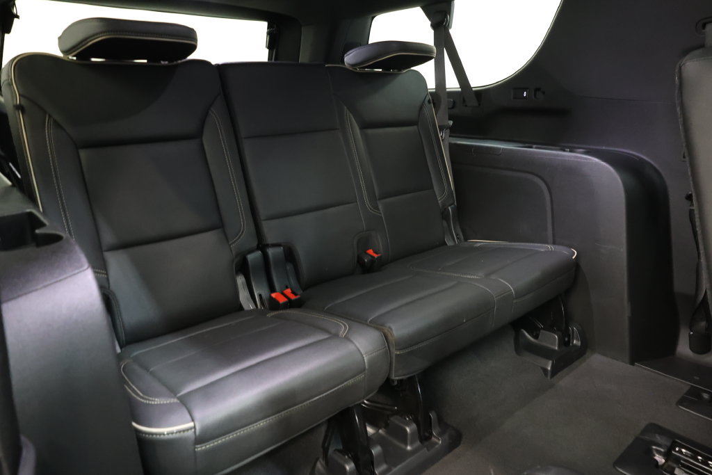 Used 2021 Chevrolet Suburban Premier w/ Premium Package RWD image 74