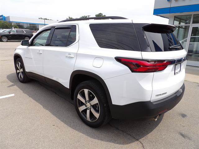 Certified 2022 Chevrolet Traverse LT w/ LT Premium Package FWD image 3