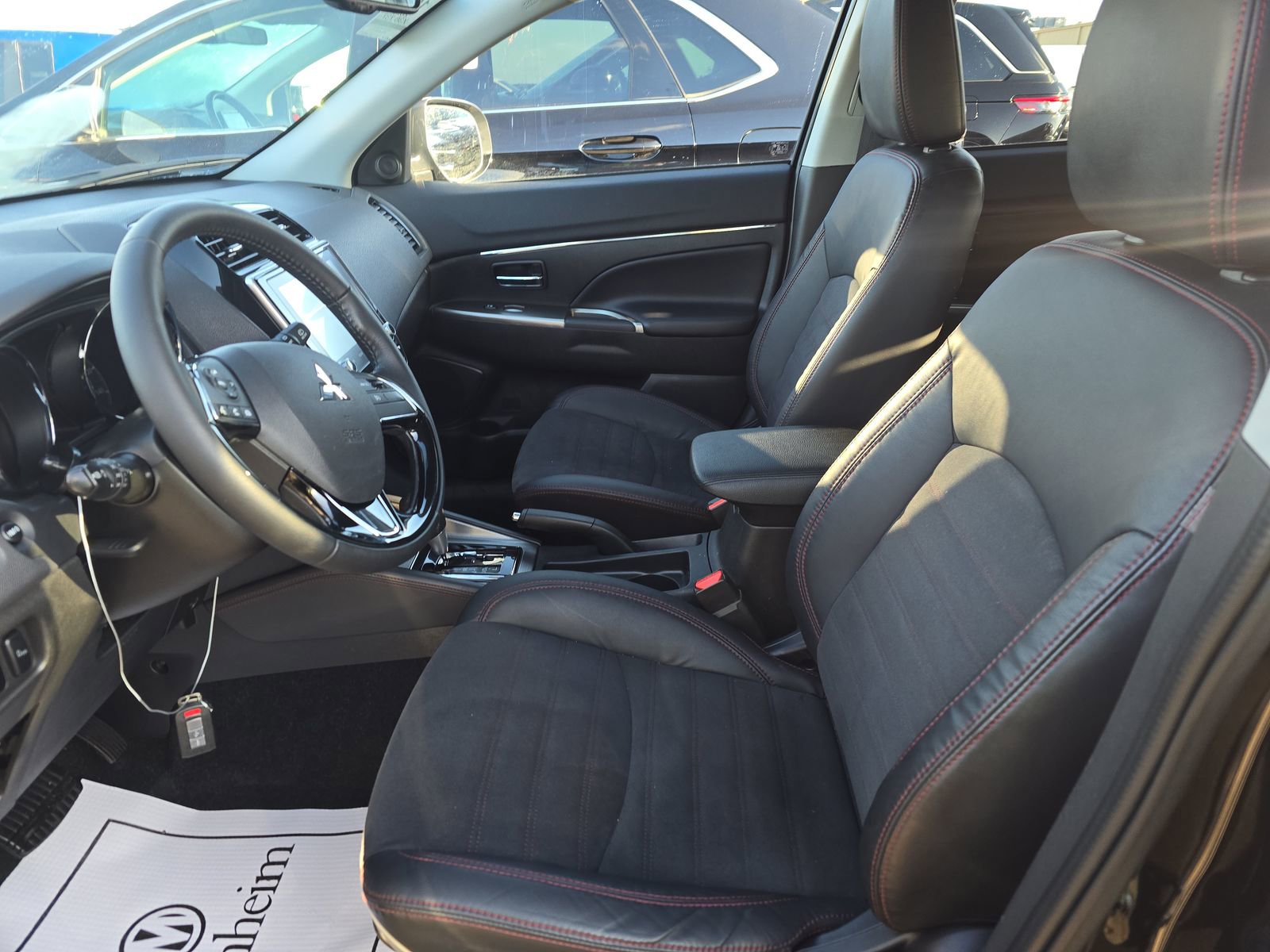 Used 2023 Mitsubishi Outlander Sport ES AWD/4WD image 8