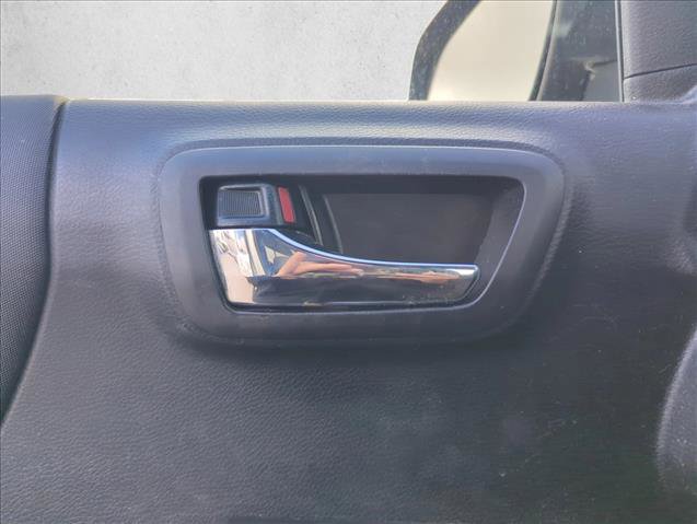 Used 2017 Toyota Tacoma TRD Sport w/ Tow Package (A/T) image 23