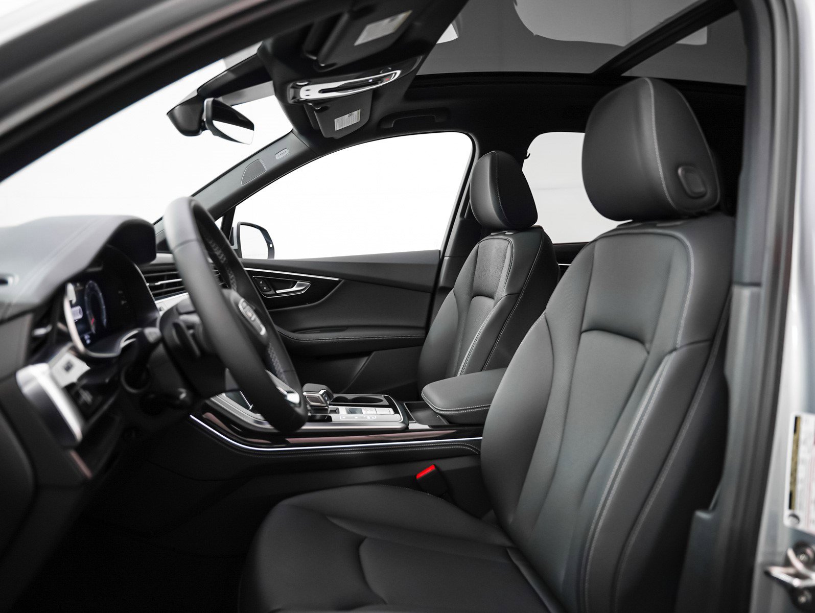 New 2025 Audi Q7 3.0T Premium Plus image 8