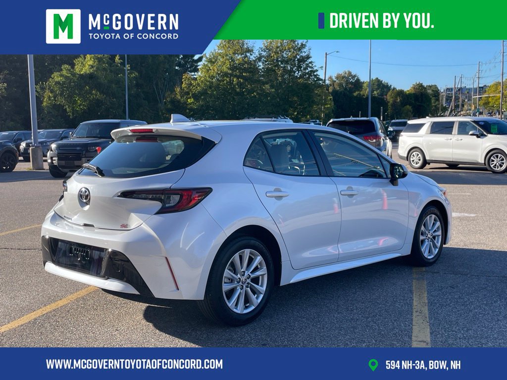Used 2025 Toyota Corolla SE FWD image 5