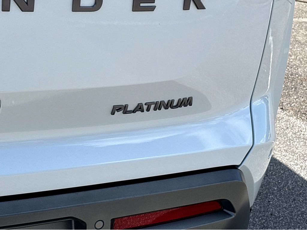 New 2026 Nissan Pathfinder Platinum FWD image 29