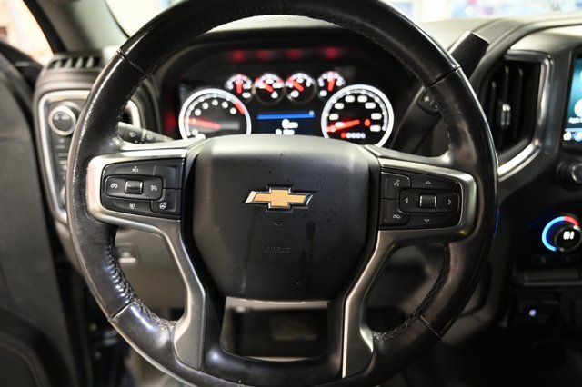 Used 2022 Chevrolet Silverado 2500 LT w/ Convenience Package image 21